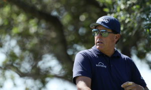 Marshal Picks Up Mickelson Ball at Fortinet