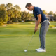 How to Improve Your Putting Grip: 3 Methods