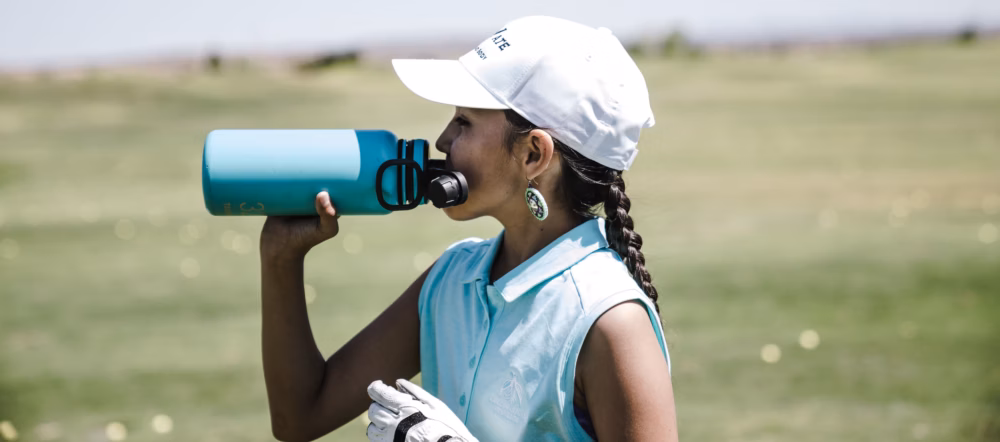 how to play golf in the heat