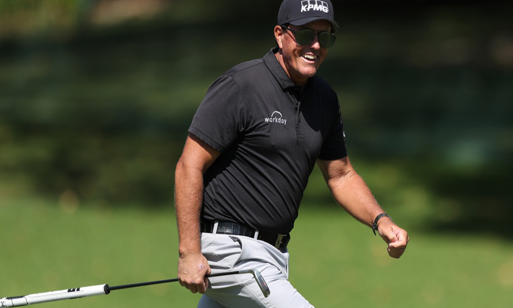 Mickelson to Play Role in The Match